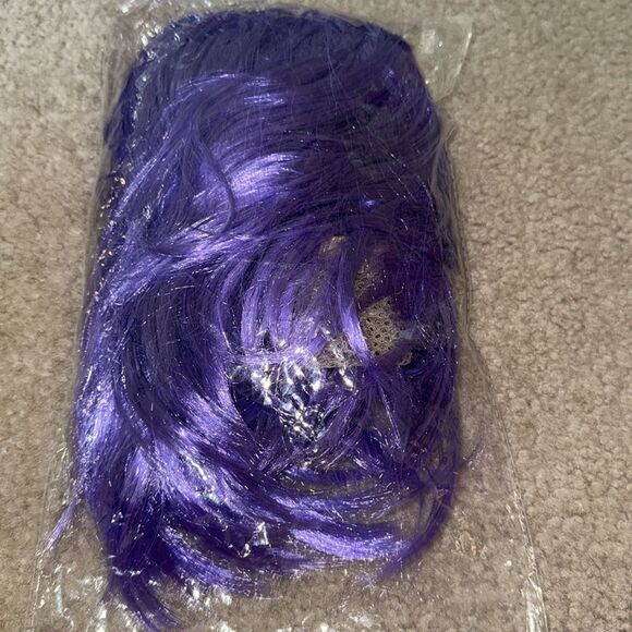 Purple Women's Wig NIP - Picture 5 of 6